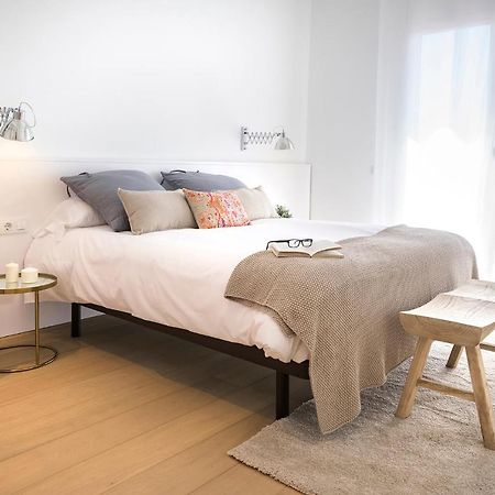 Friendly Rentals Gran Via Barcelona Luaran gambar