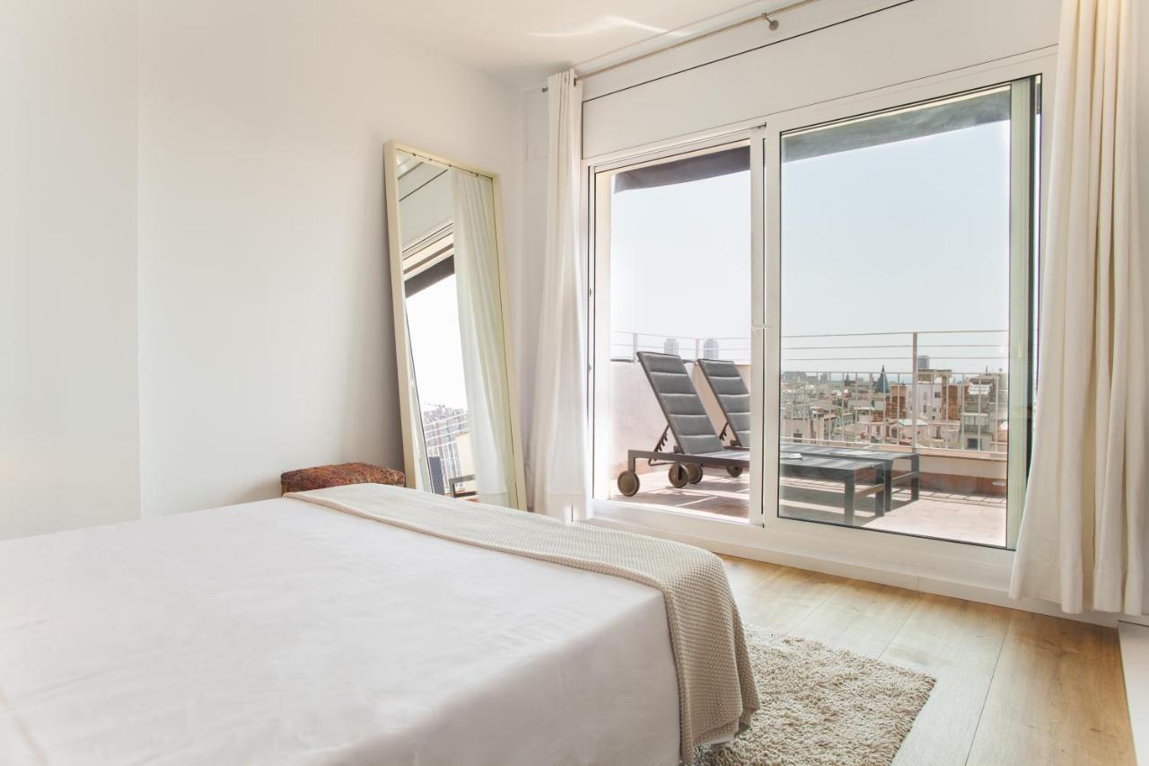 Friendly Rentals Gran Via Barcelona Luaran gambar