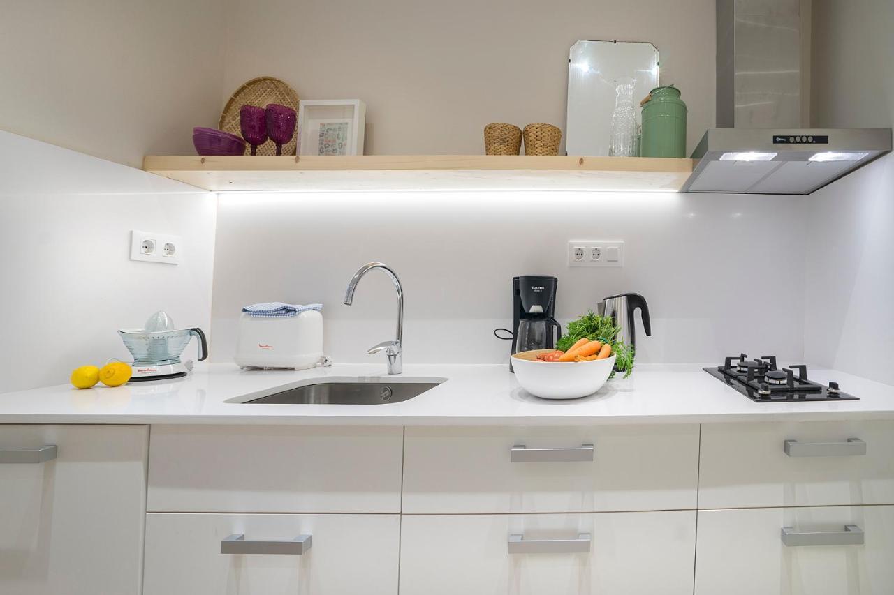 Friendly Rentals Gran Via Barcelona Luaran gambar