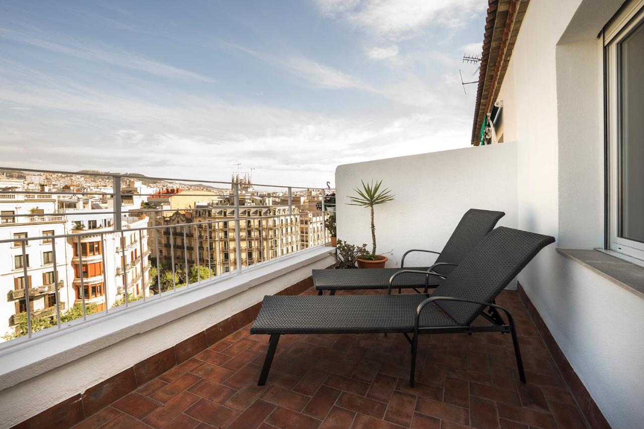 Friendly Rentals Gran Via Barcelona Luaran gambar