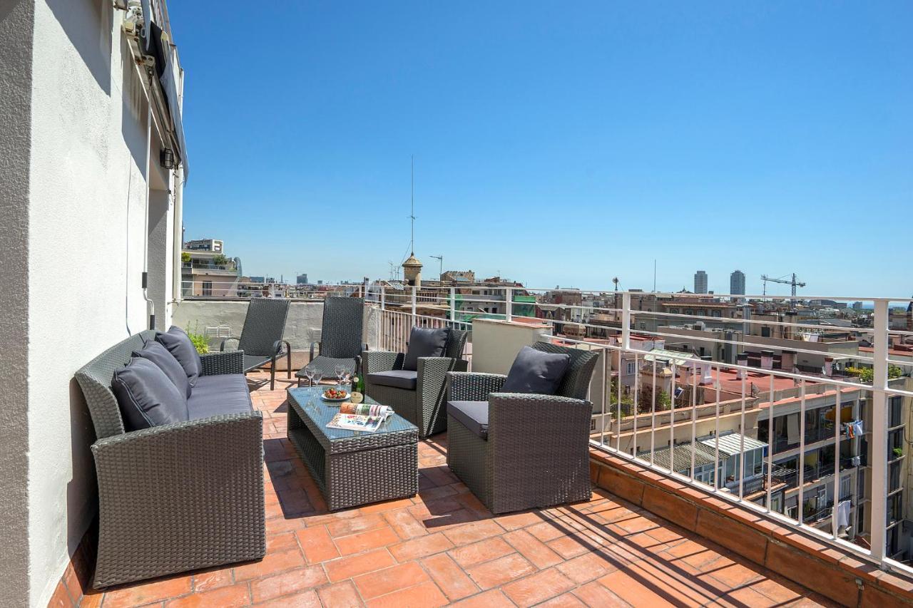 Friendly Rentals Gran Via Barcelona Luaran gambar
