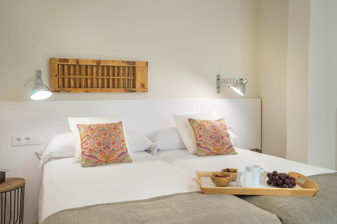 Friendly Rentals Gran Via Barcelona Luaran gambar