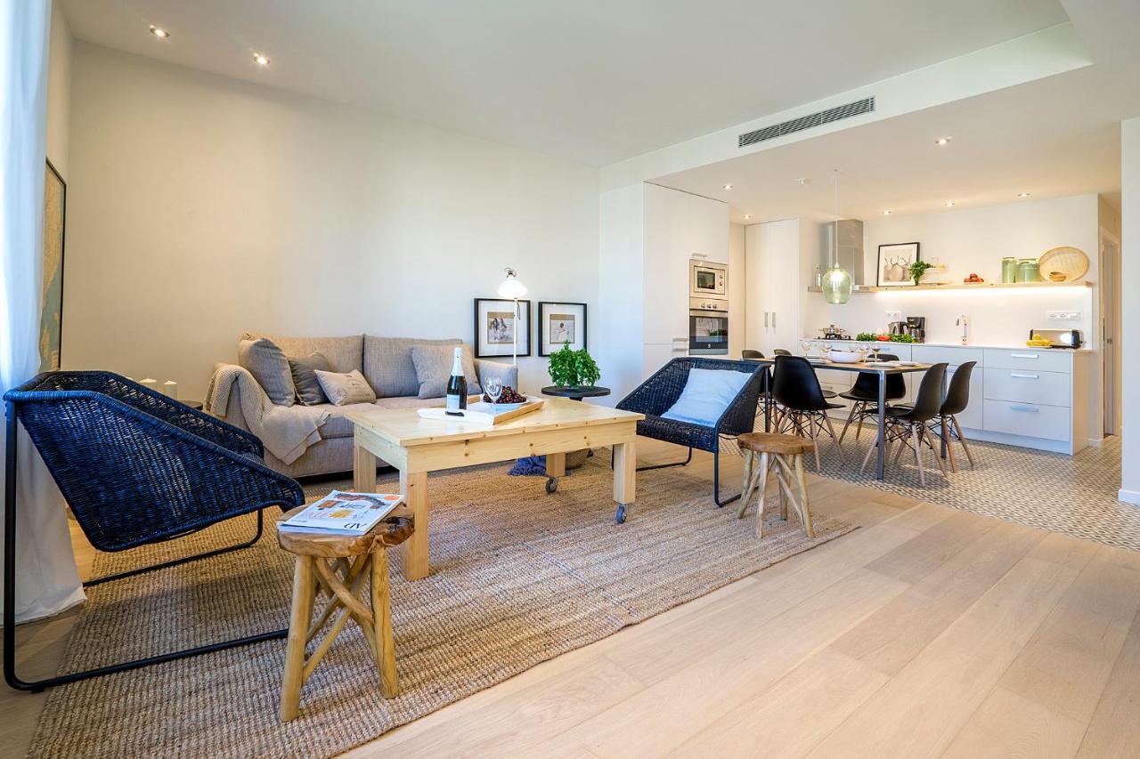 Friendly Rentals Gran Via Barcelona Luaran gambar