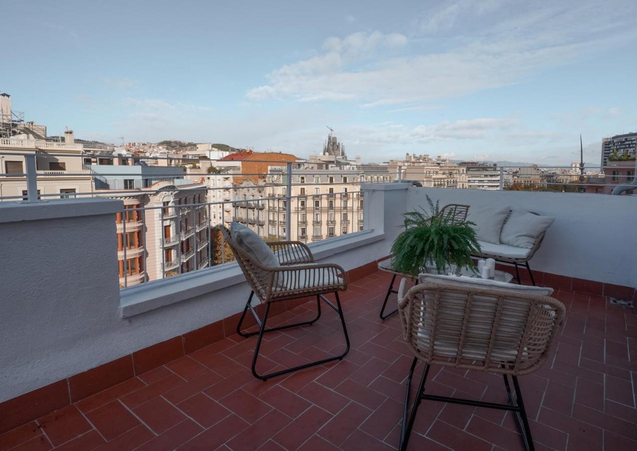Friendly Rentals Gran Via Barcelona Luaran gambar